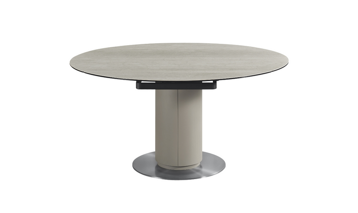 Jennifer Italia Caribu extendable Round Revolving Dining Table