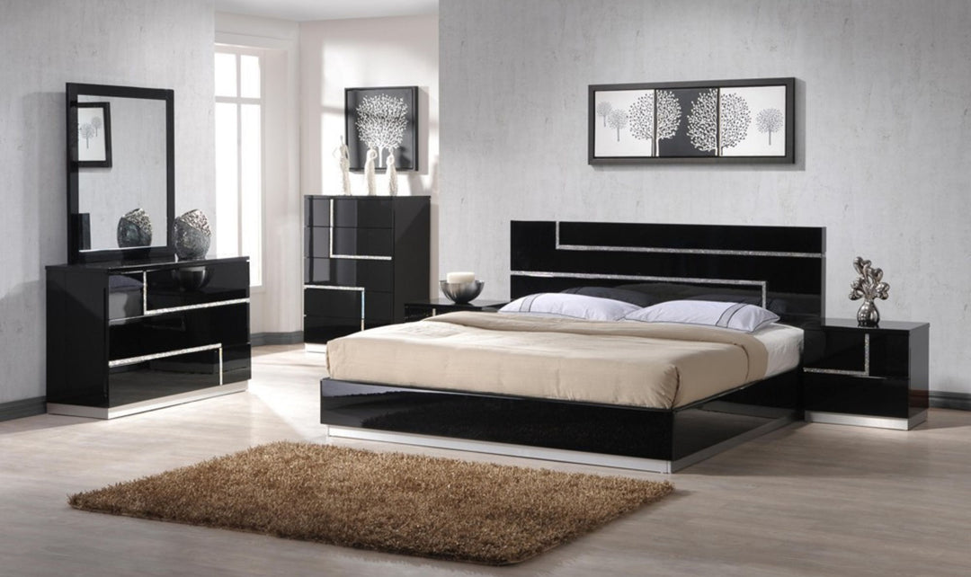 Jennifer Italia Lucca Bedroom Set in Black Lacquer Finish
