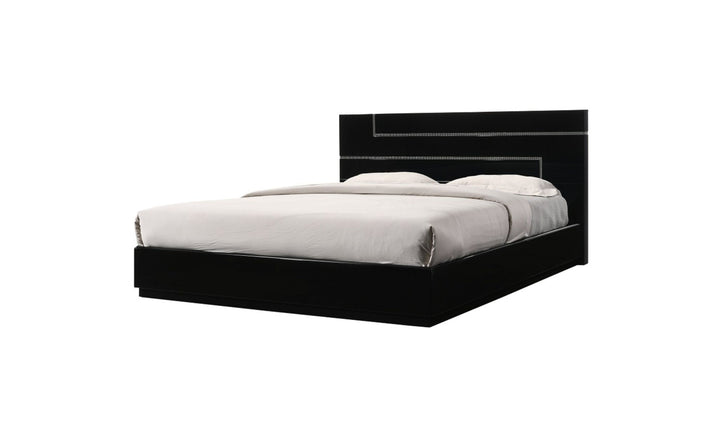 Jennifer Italia Lucca Bedroom Set in Black Lacquer Finish