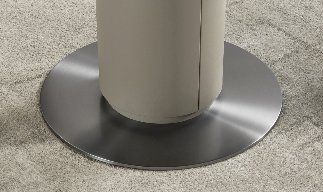 Jennifer Italia Togo Dining Set with 2 Extendable Leaf Table