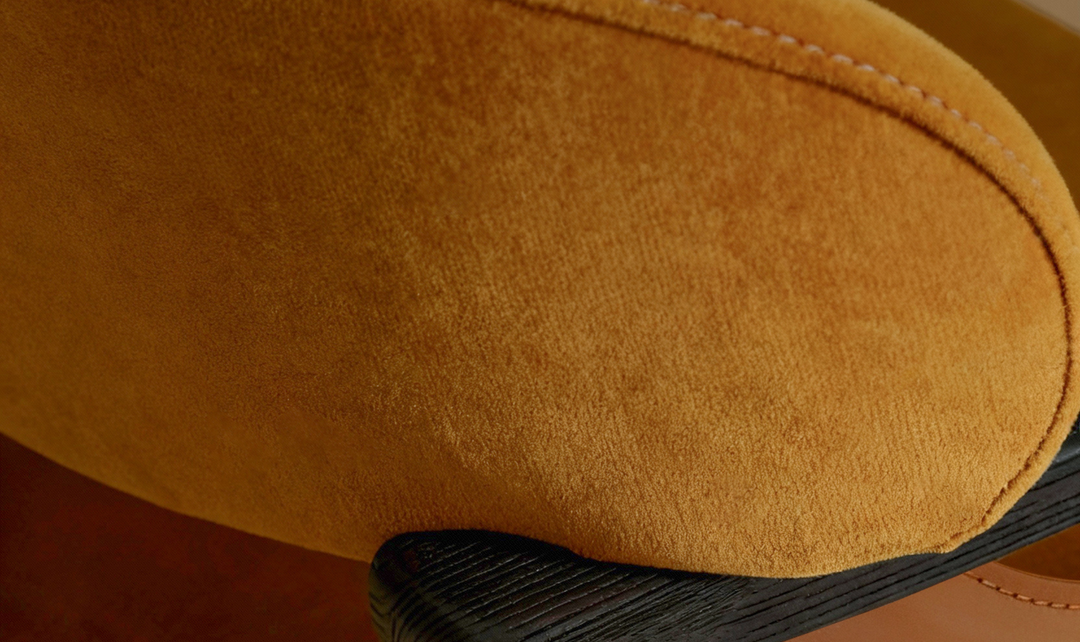 Klaussner Velyx Dirty Orange Leather Arm Chair