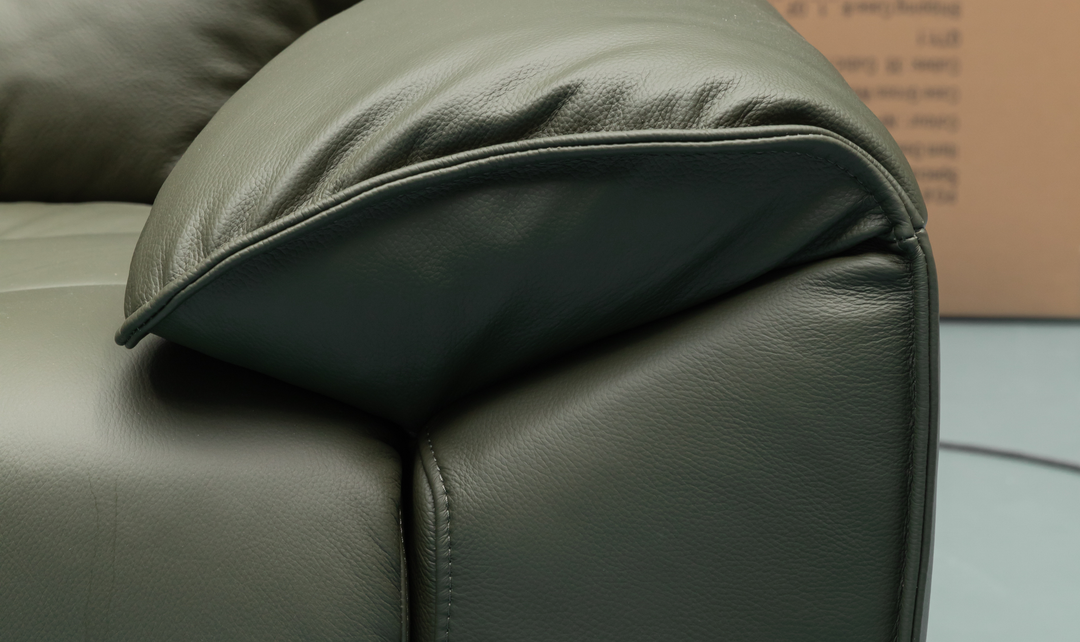 Klaussner Sky leather Sectional Sliding Seats Sofa