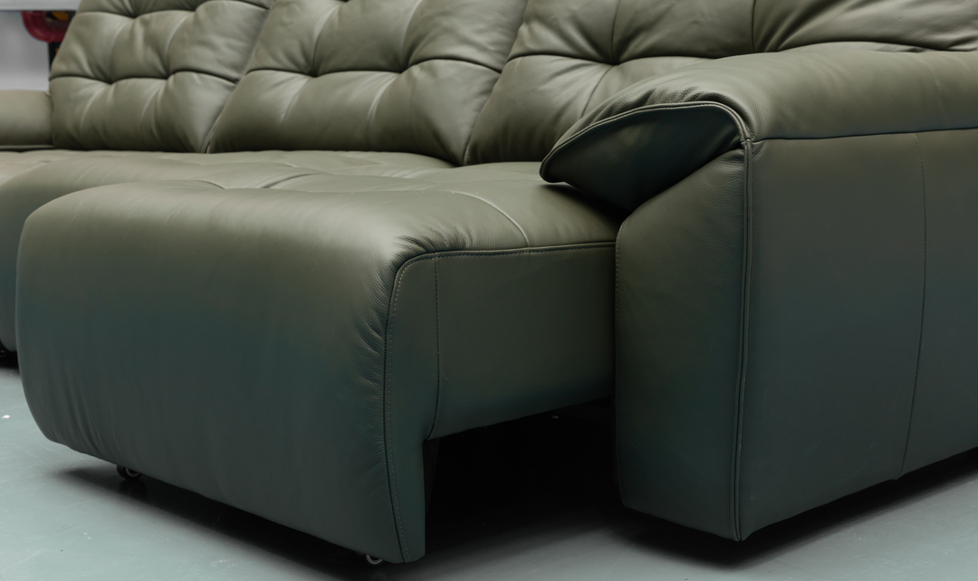 Klaussner Sky leather Sectional Sliding Seats Sofa
