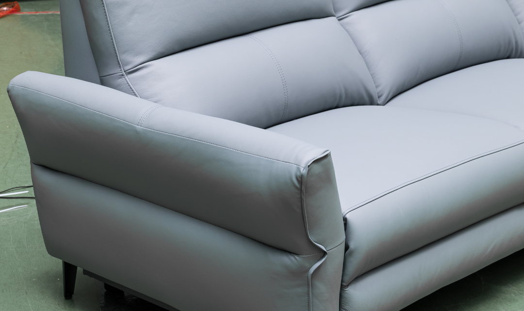 Klaussner Armonia 3 Seater Leather Power Reclining Sofa