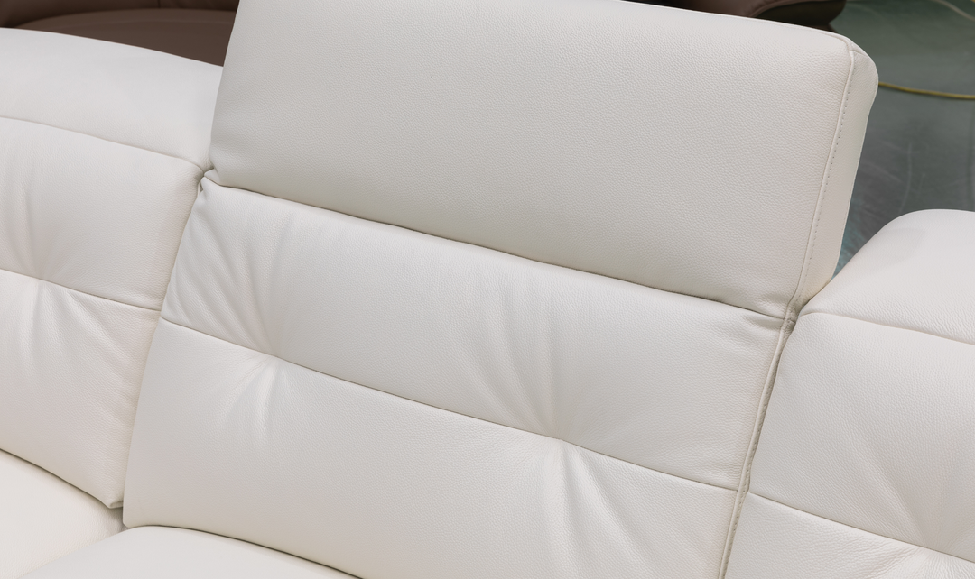 Klaussner Bravino Leather Motion Power Reclining Sofa with USB Ports
