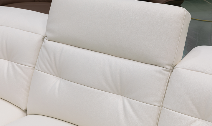 Klaussner Bravino Leather Motion Power Reclining Sofa with USB Ports