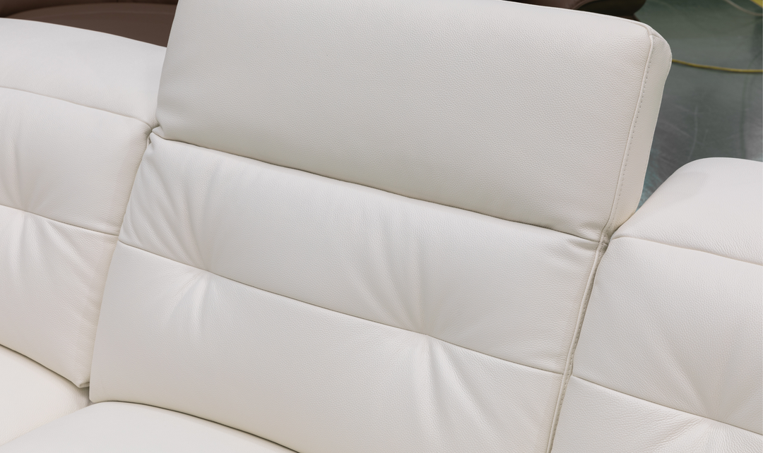 Klaussner Bravino Leather Motion Power Reclining Sofa with USB Ports