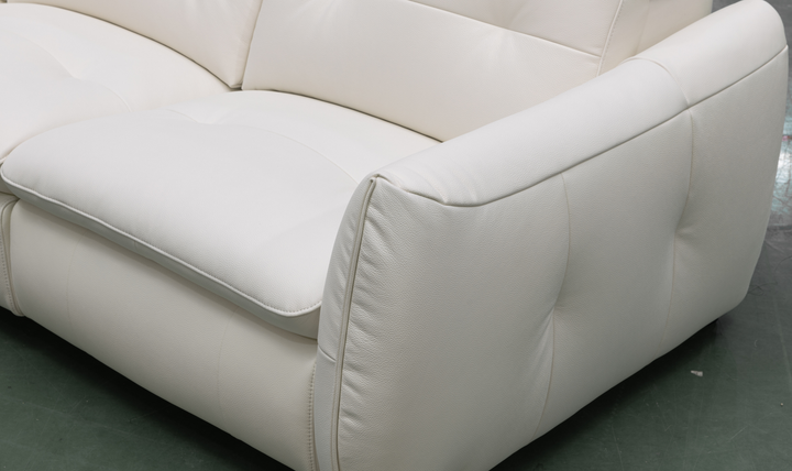 Klaussner Bravino Leather Motion Power Reclining Sofa with USB Ports