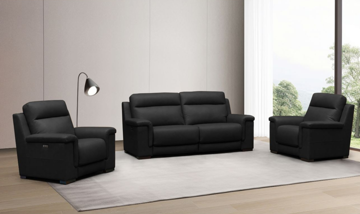 Klaussner Dakota Power Recliner Chair in Black with USB Port