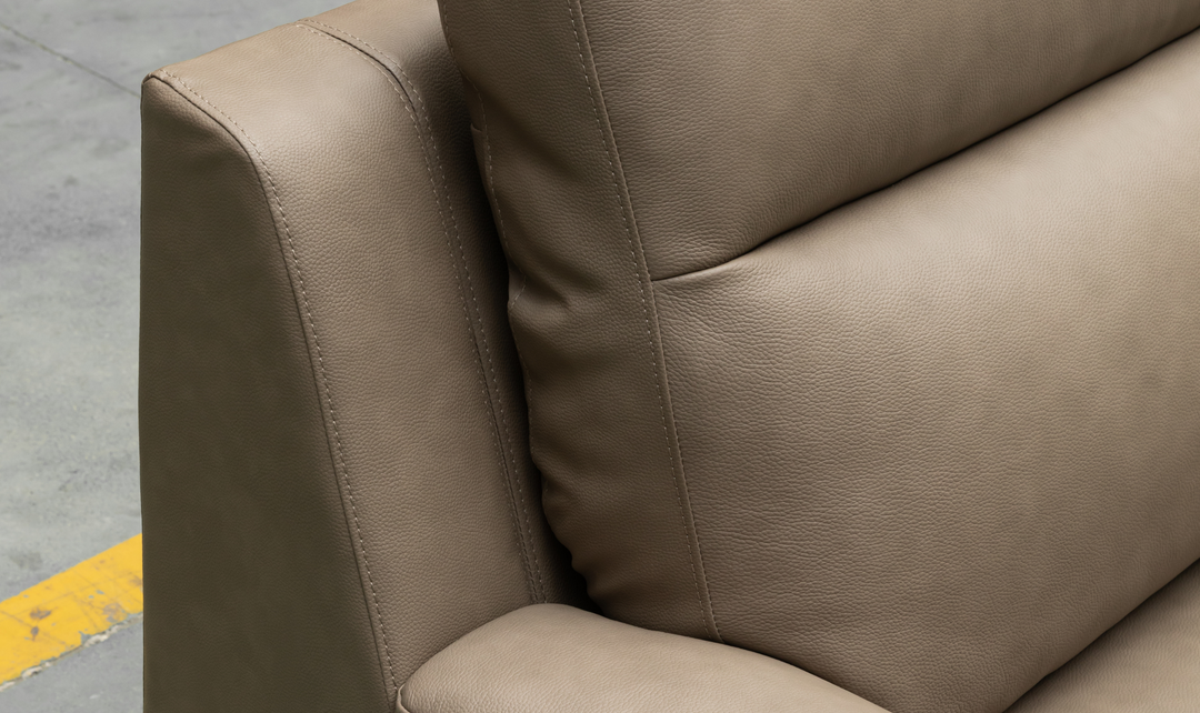 Klaussner Dakota Queen Sleeper Sofa-Jennifer Furniture