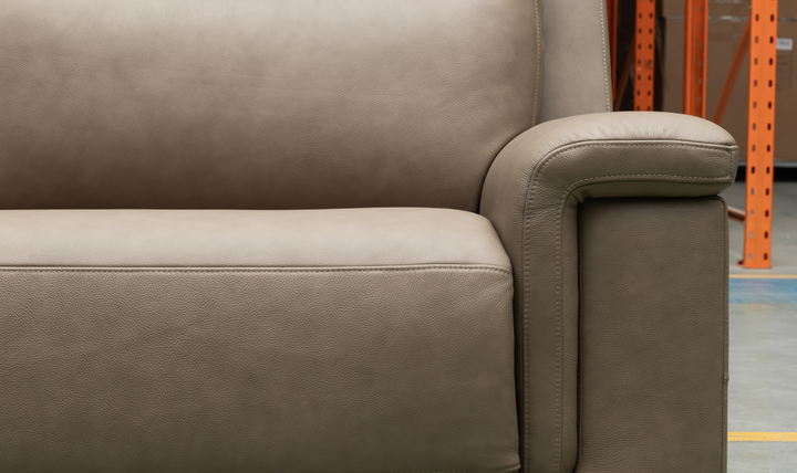 Klaussner Dakota Queen Sleeper Sofa-Jennifer Furniture