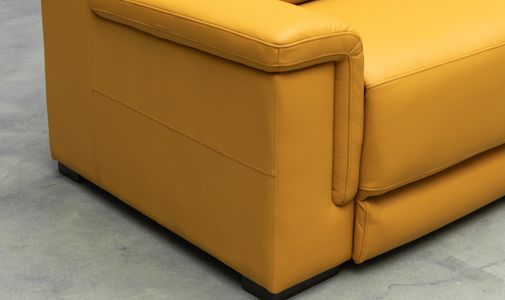 Klaussner Dakota Queen Sleeper Sofa