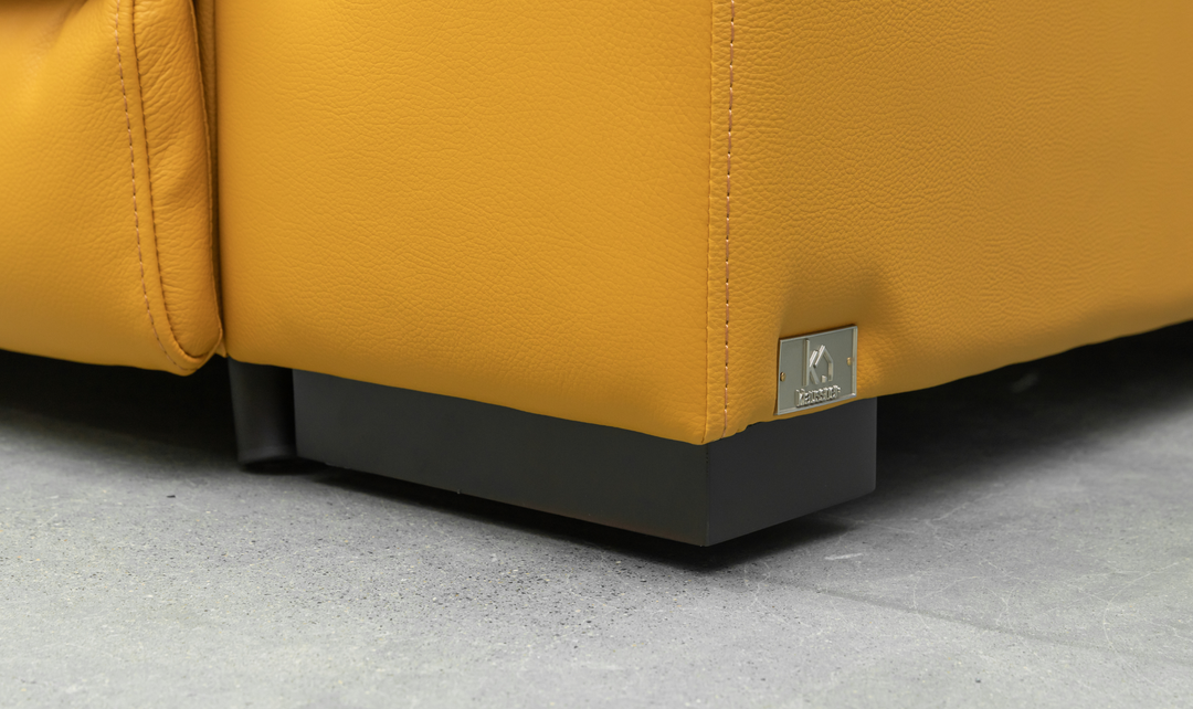 Klaussner Dakota Queen Sleeper Sofa