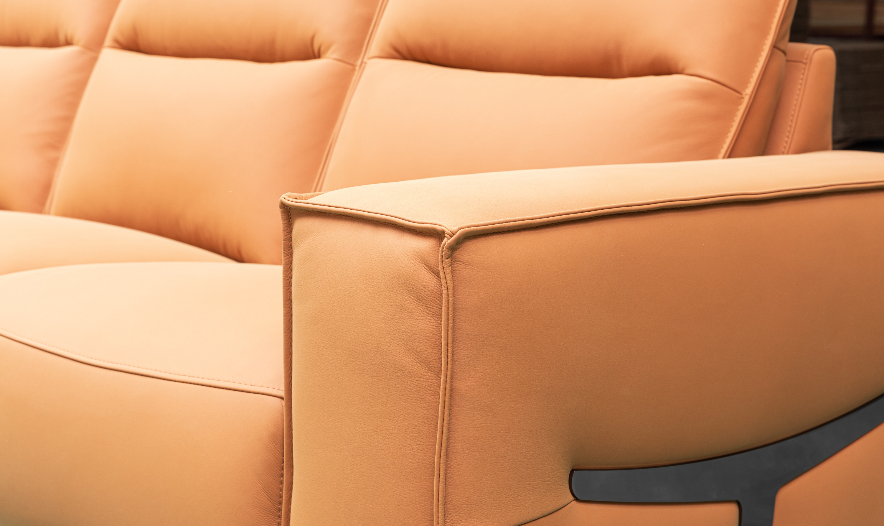 Klaussner Grazia 3-Seater Tufted Leather Sofa with Track Arms In Orange