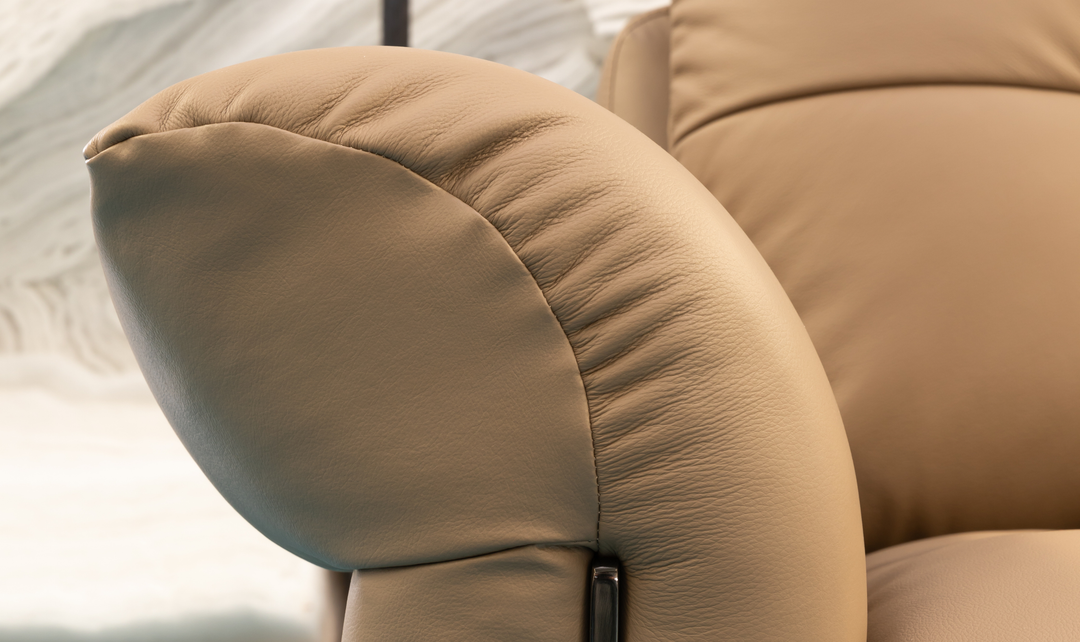 Klaussner Marquisse Sofa