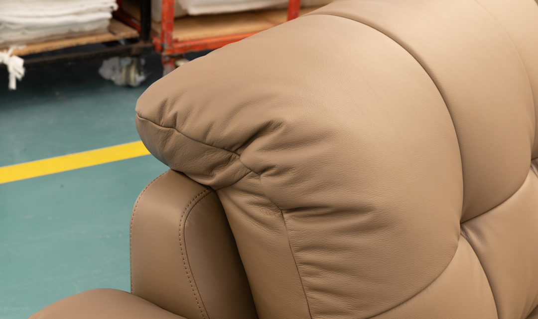 Klaussner Marquisse Sofa