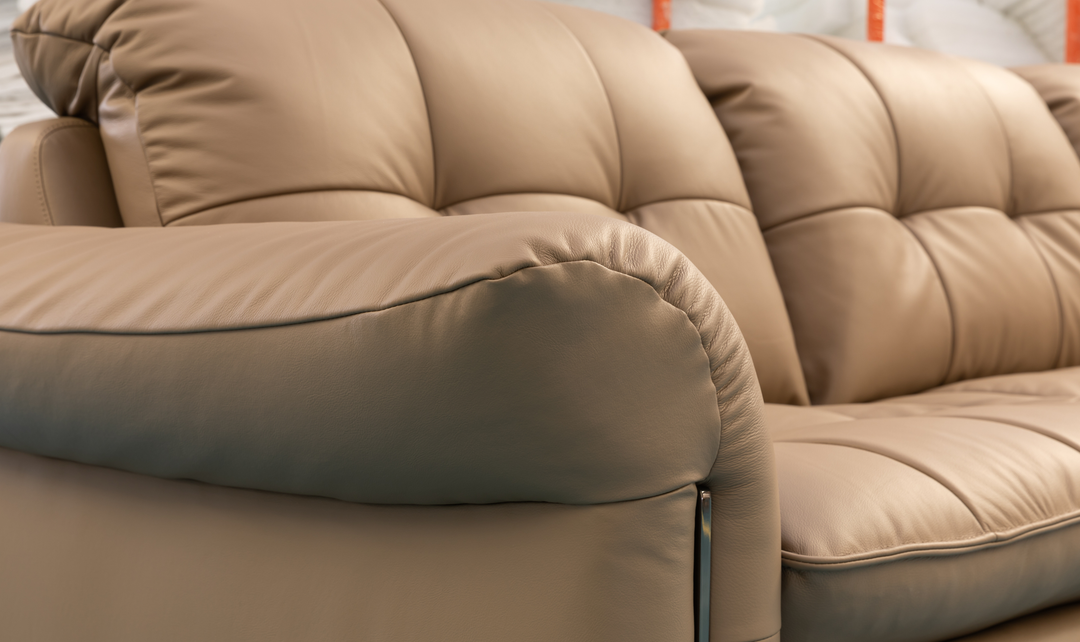 Klaussner Marquisse Sofa