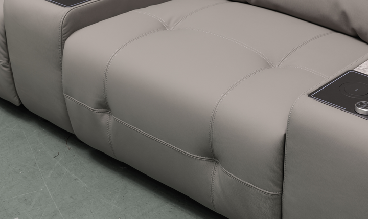 Klaussner Montello DOUBLE POWER RECLINING SOFA WITH 2 CONSOLES-jennifer Furniture