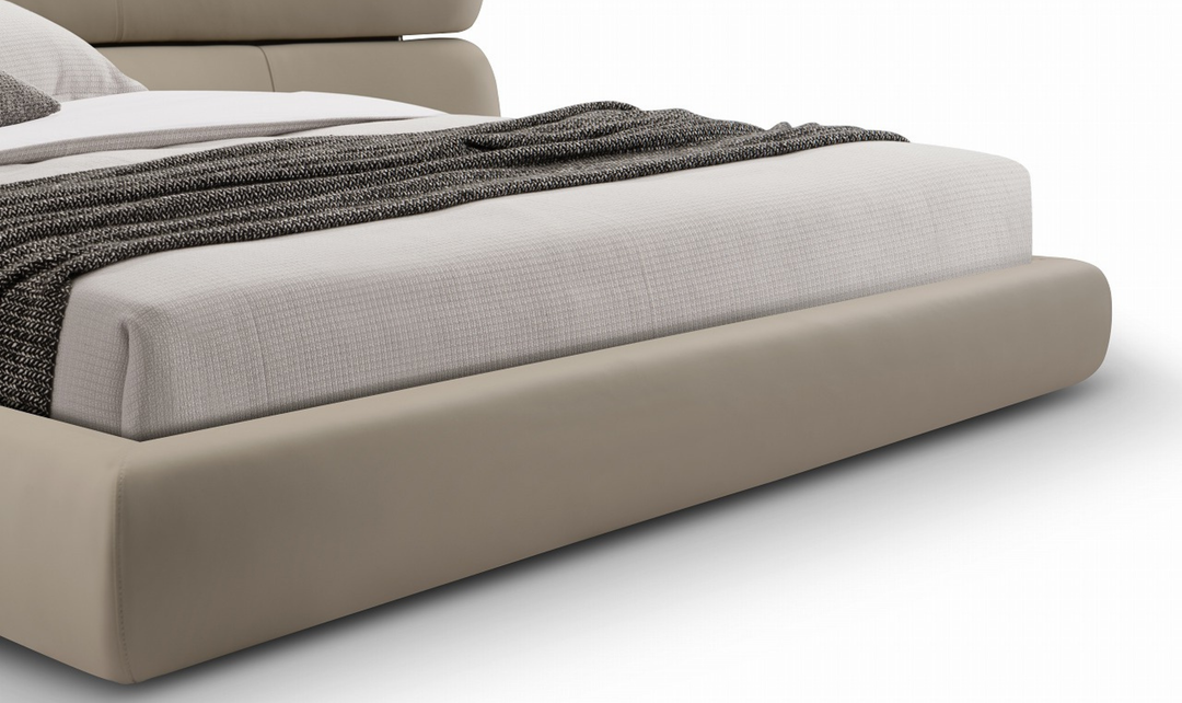 Klaussner Montessa King Bed