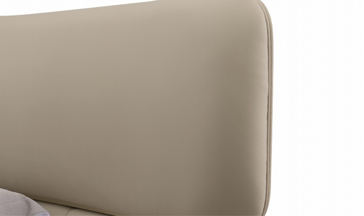 Klaussner Montessa King Bed-Jennifer Furniture