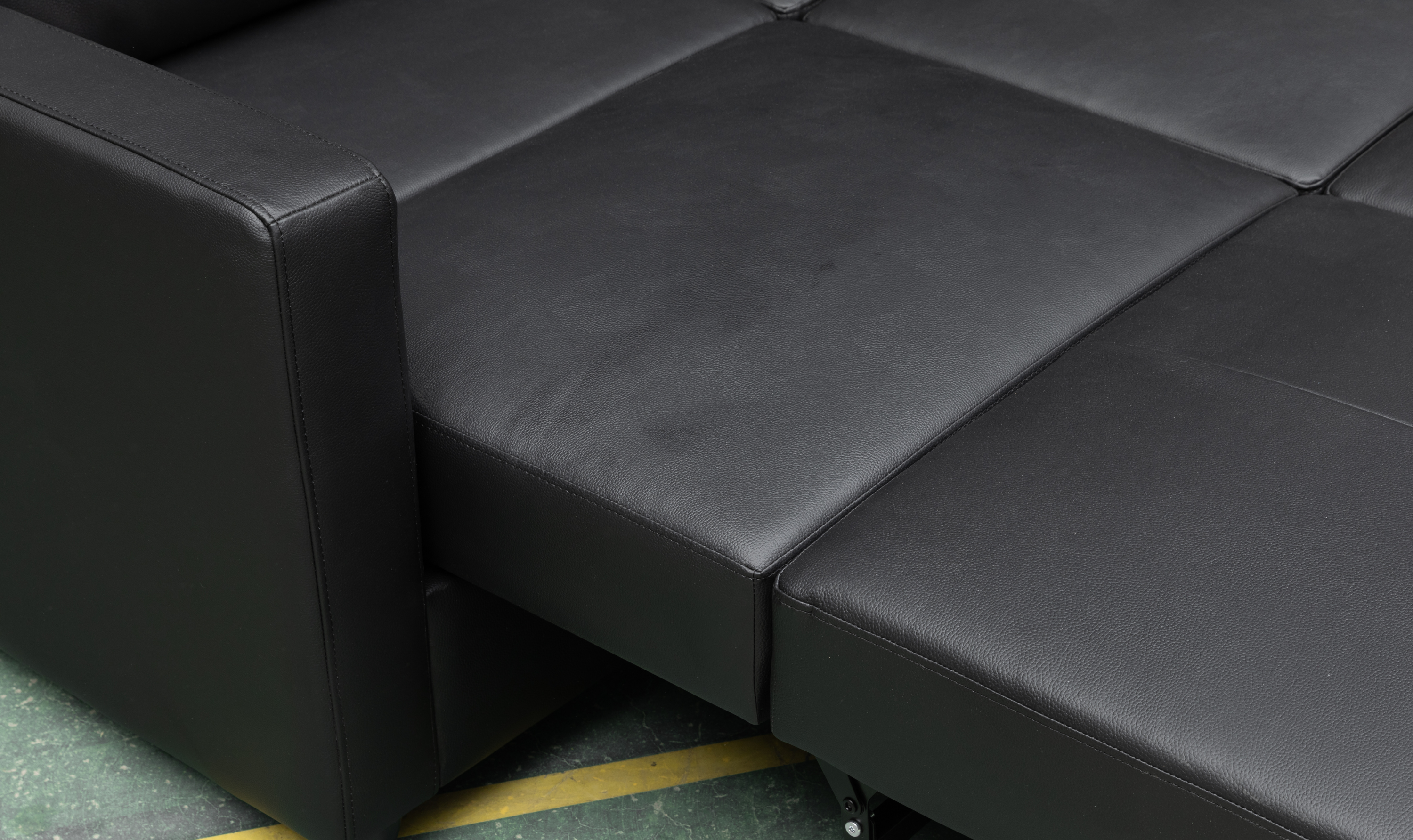 Klaussner Nova Leather Queen Sleeper Sofa with Cloud Fold Mechanism-Jennifer Furniture