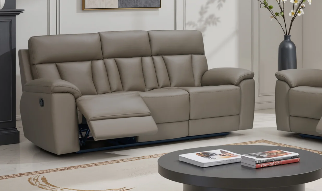 Klaussner Raffinato Manual Reclining Leather Sofa-Jennifer