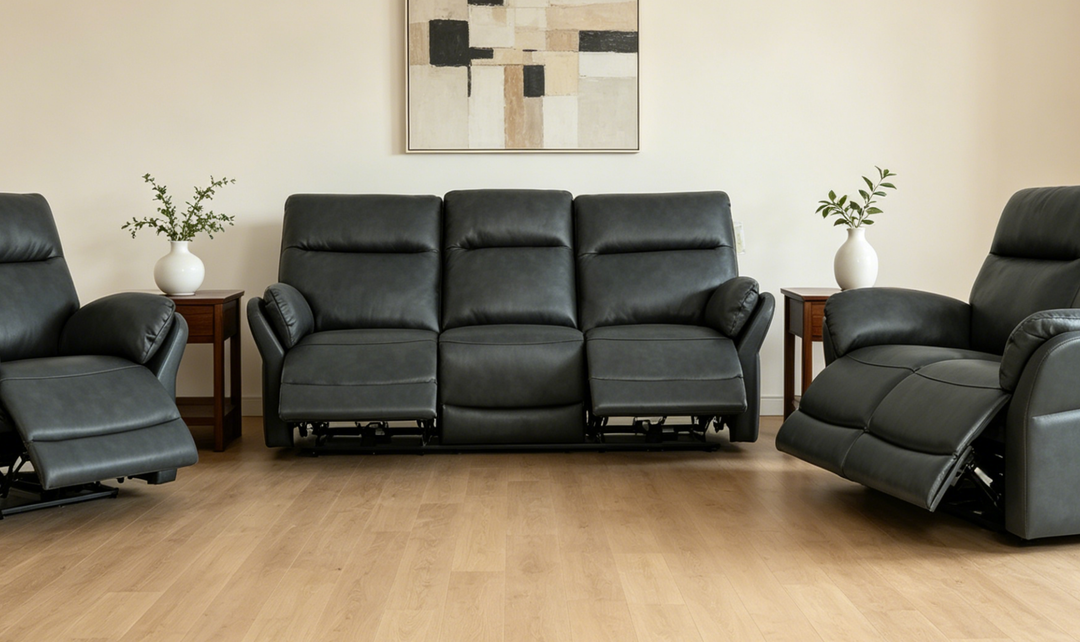 Klaussner Ravello Leather Reclining Sofa with USB Port