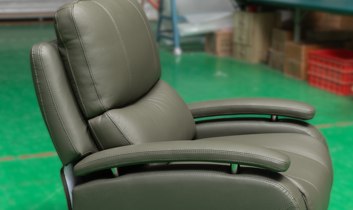Klaussner Riposo Leather Recliner Chair - Jennifer Furniture