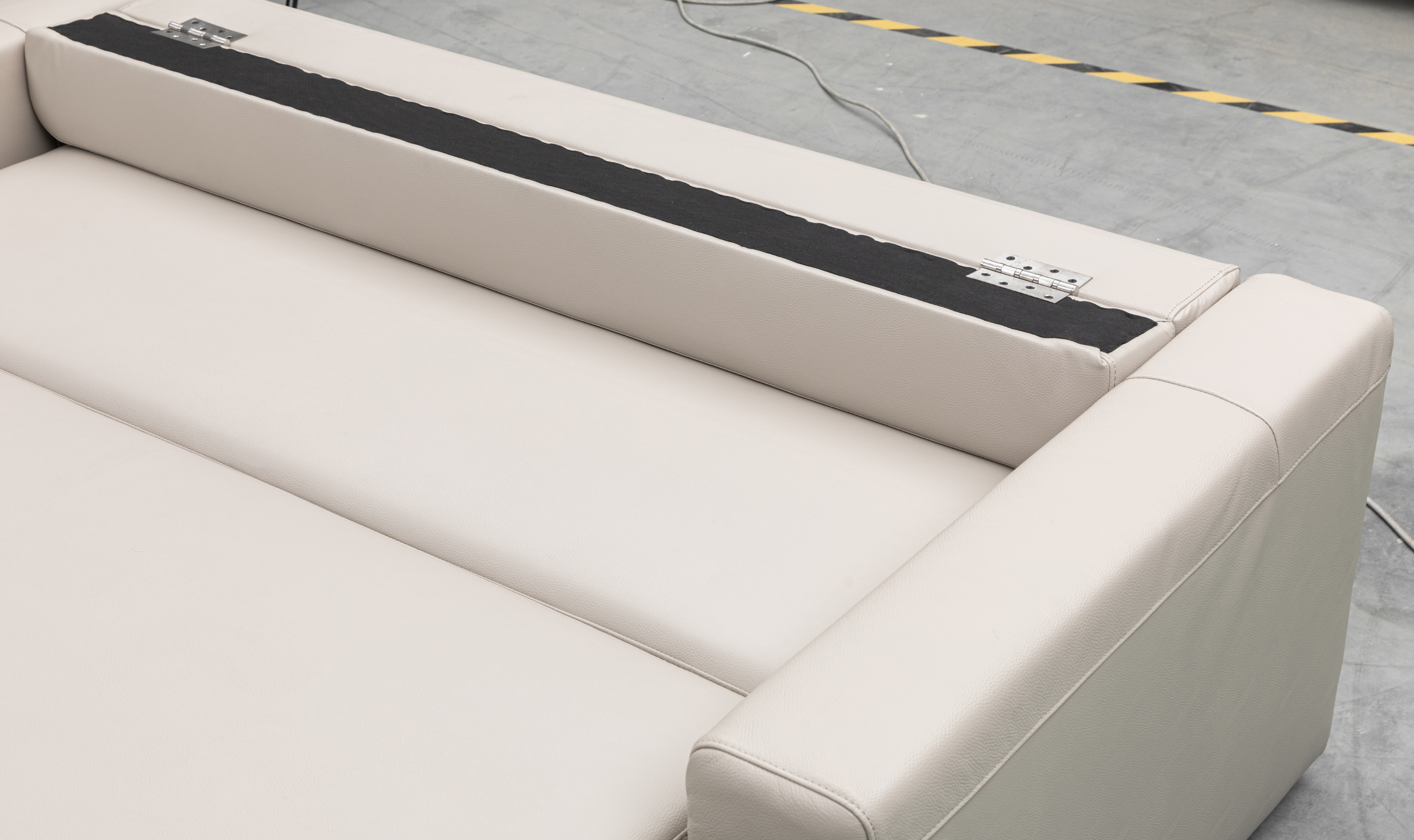 Klaussner Wigan Leather Sleeper Sofa