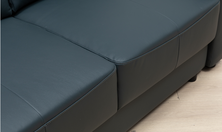 Klaussner Wigan Leather Sleeper Sofa-Jennifer Furniture