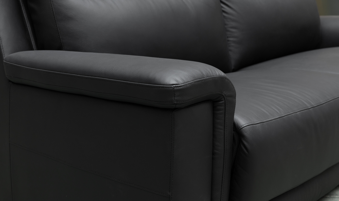 Klaussner Dakota Queen Sleeper Sofa