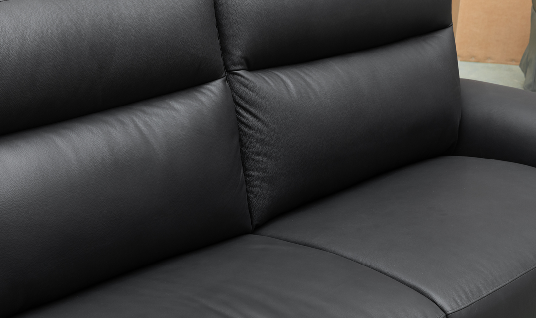 Klaussner Dakota Queen Sleeper Sofa