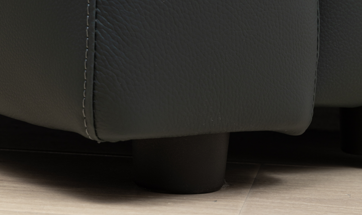 Klaussner Wigan Leather Sleeper Sofa-Jennifer Furnture