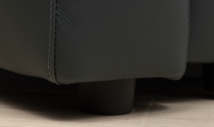 Klaussner Wigan Leather Sleeper Sofa-Jennifer Furnture