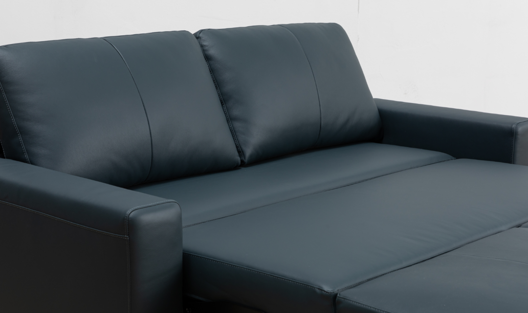 Klaussner Wigan Leather Sleeper Sofa-Jennifer Furnture