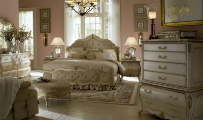 Lavelle Beige Wooden Bedroom Set in Pearl Finish