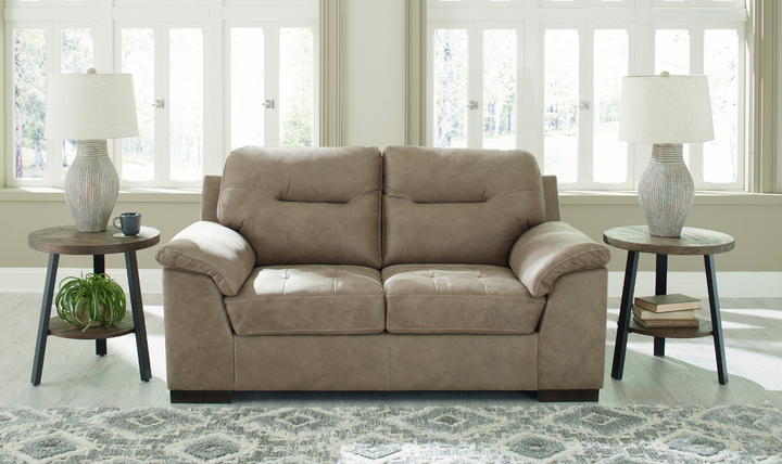 Modern Heritage Maderla 2-Pieces Tufted Living Room Set