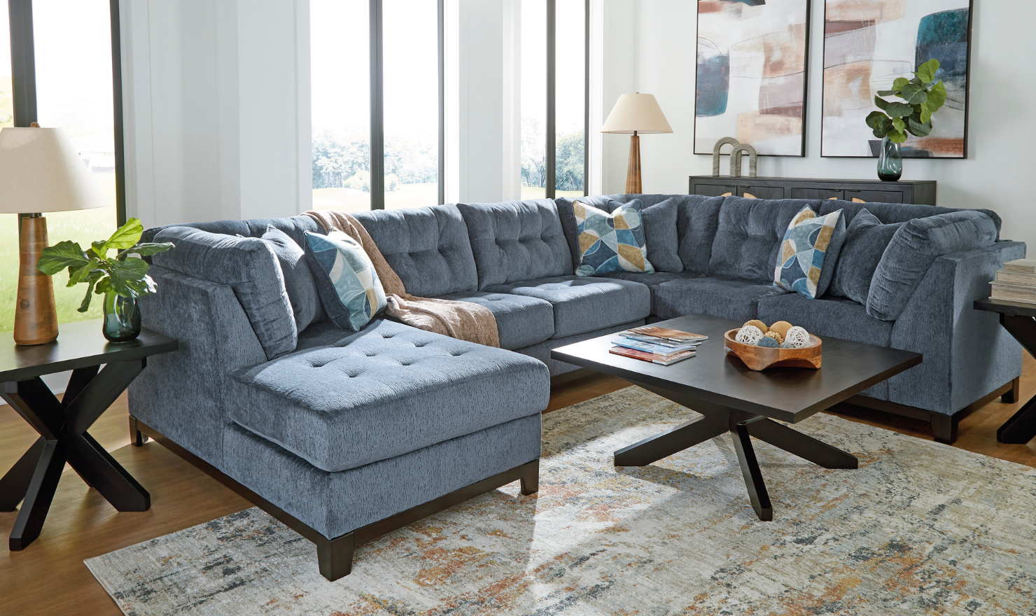 Modern Heritage Maxon Place 3-Piece Sectional with Chaise