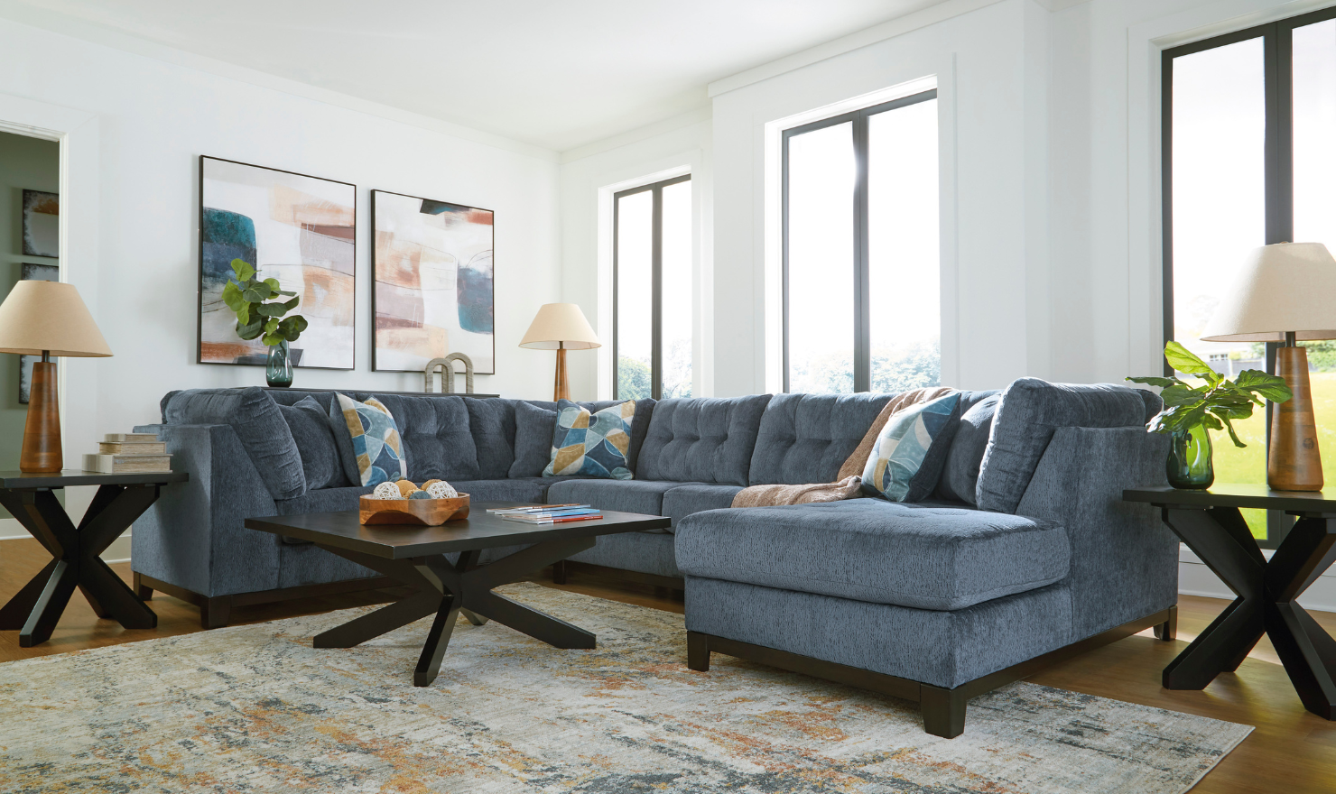 Modern Heritage Maxon Place 3-Piece Sectional with Chaise