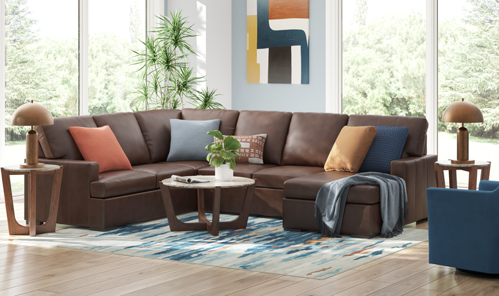 Modern Heritage McDowlan 3-Piece Sectional with Chaise