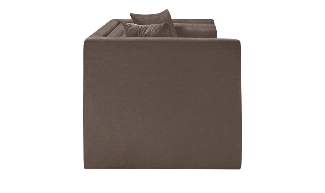 Meridian Furniture Everett Chenille Fabric Upholstered Loveseat Sofa