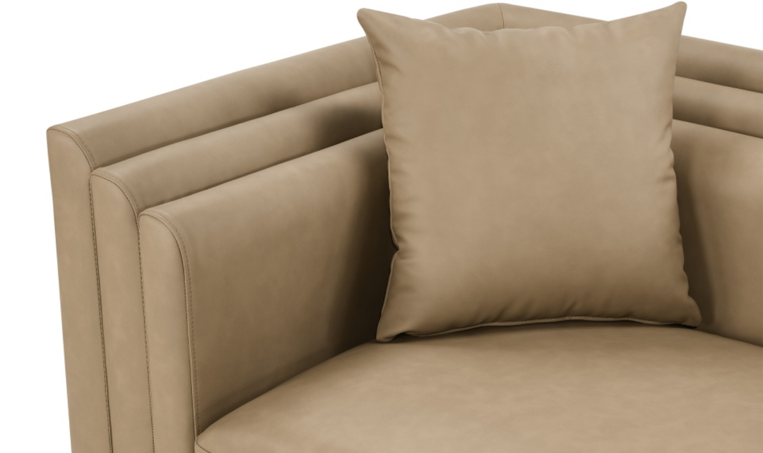 Meridian Furniture Everett Vegan Leather Upholstered Loveseat Sofa
