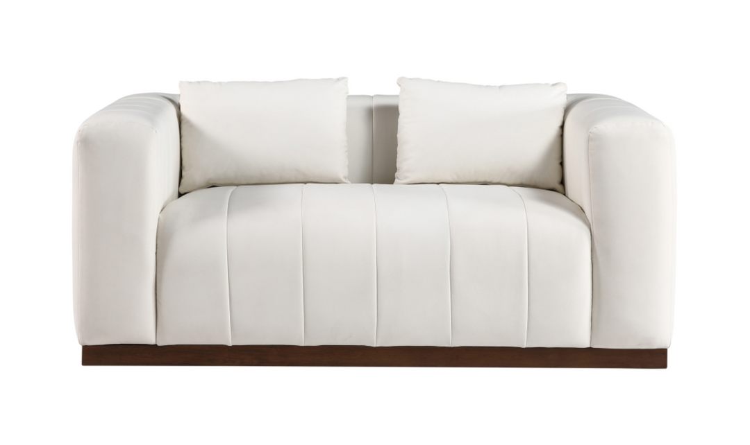 Meridian Furniture Mallina 2-Seater Vegan Leather Loveseat