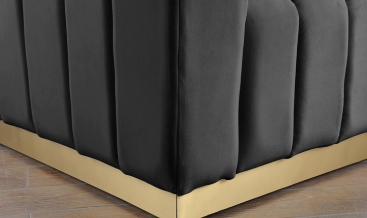 Meridian Furniture Marlon 2-Seater Velvet Tufted Loveseat