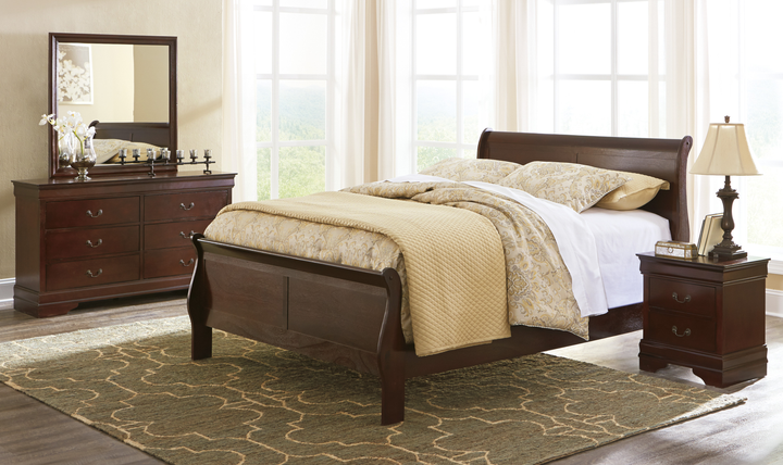 Modern Heritage Alisdair Bedroom Set