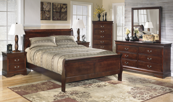 Modern Heritage Alisdair Bedroom Set