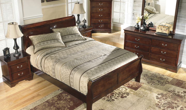 Modern Heritage Alisdair Bedroom Set