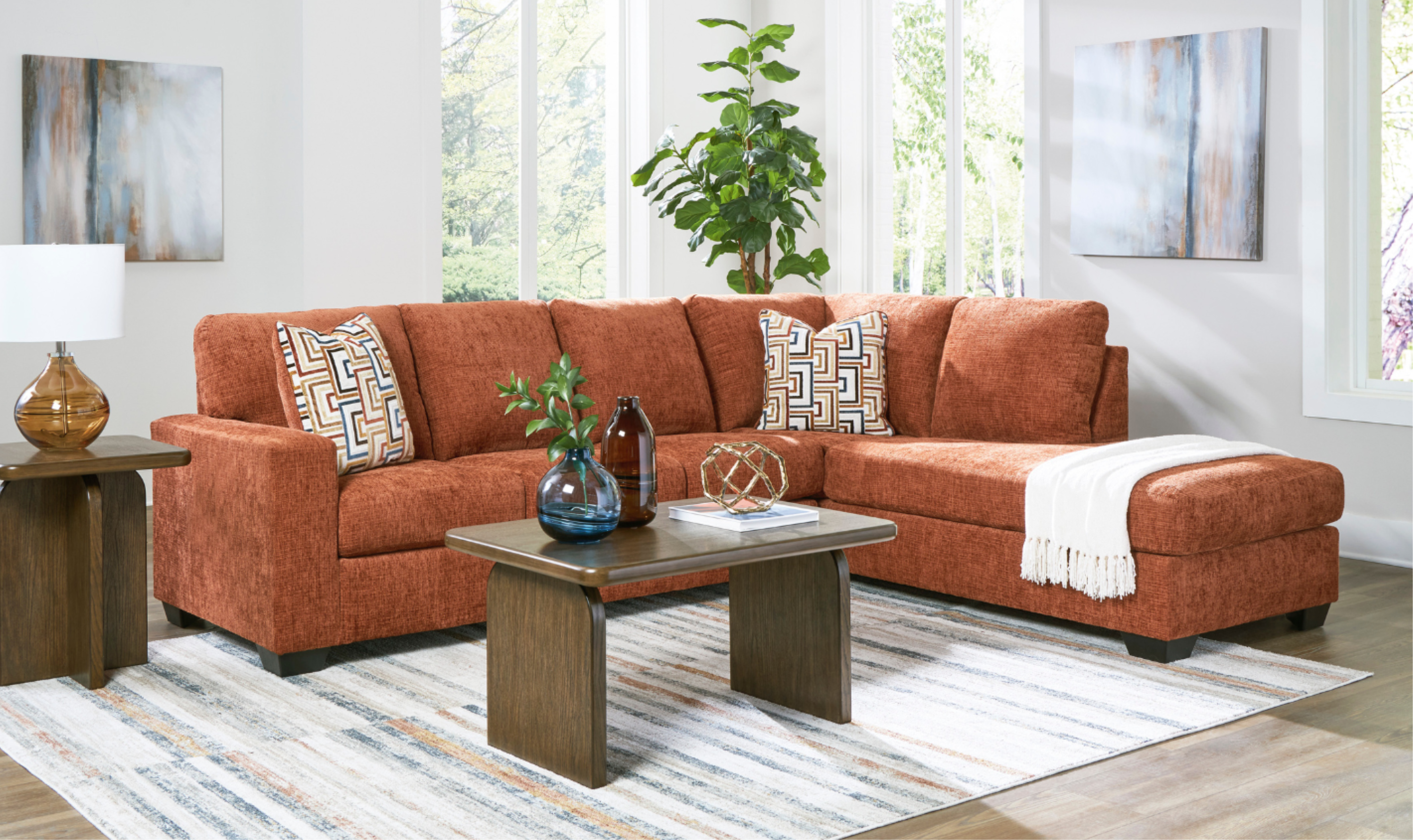Modern Heritage Aviemore 2-Piece Fabric Sectional Sofa Chaise-Jennifer Furniture