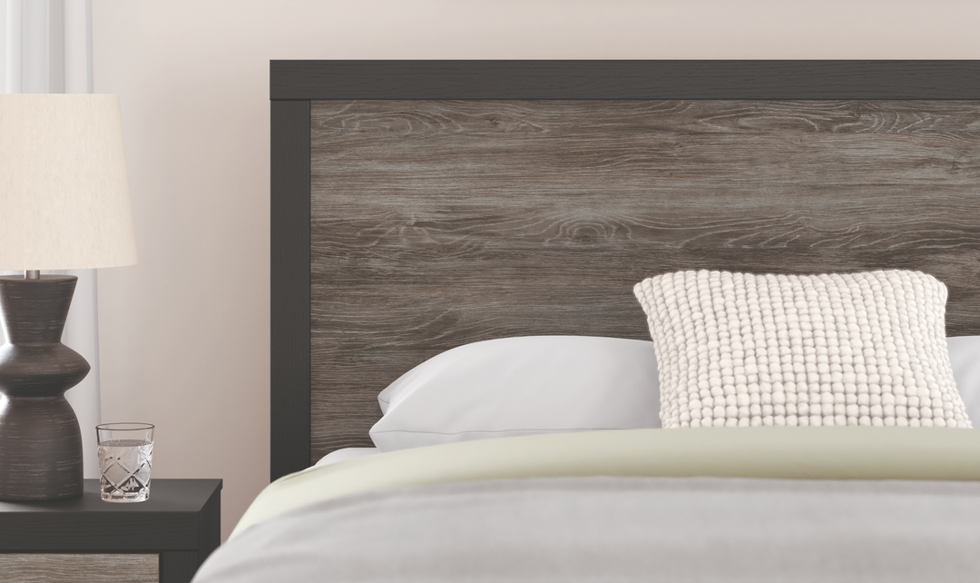 Modern Heritage Broachmyn Queen Panel Bed - Jennifer Furniture