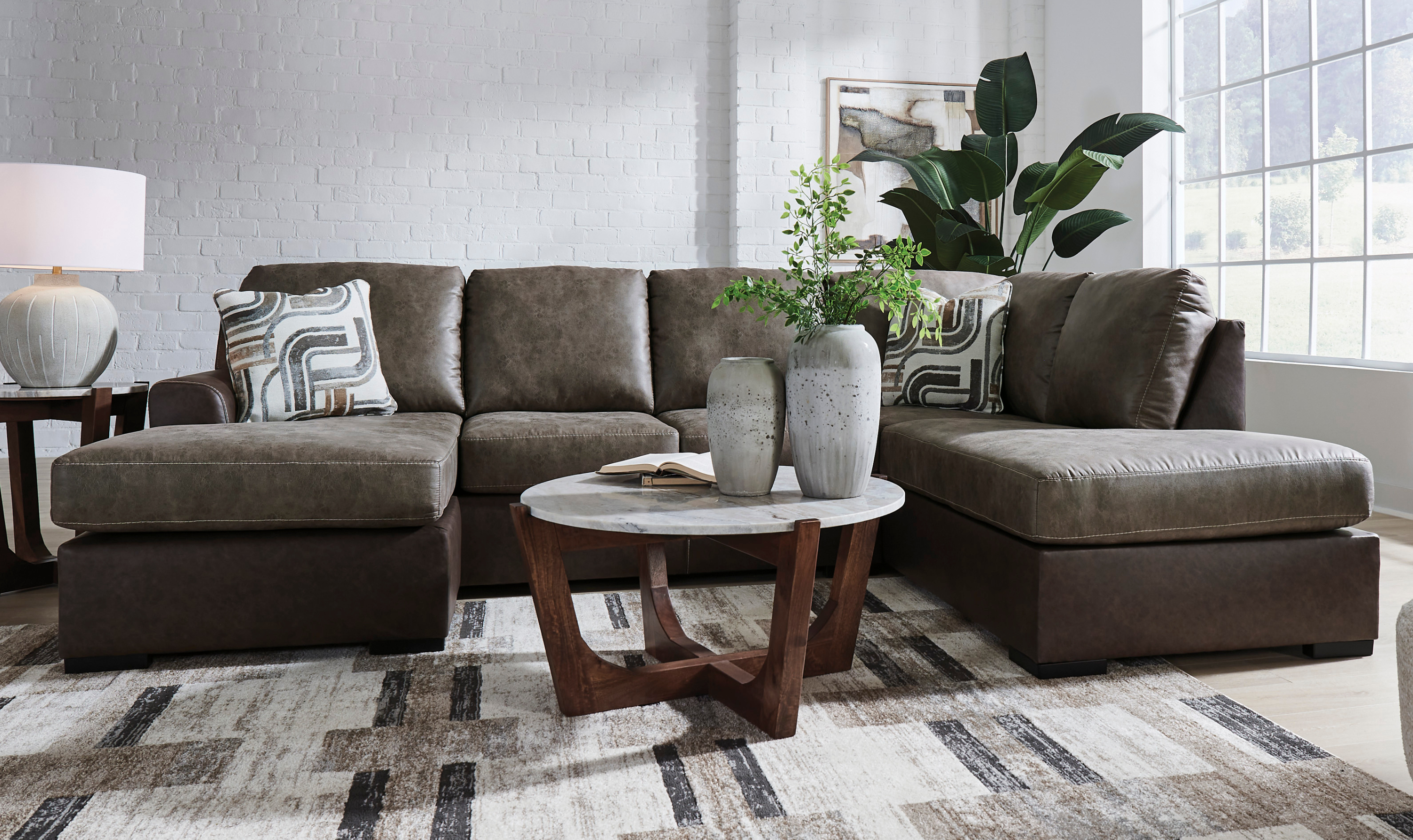 Modern Heritage Castille Way 2-Piece Sleeper Sectional with Chaise